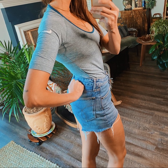 Nike Pro fitted running athleisure synthetic tee - Picture 5 of 16